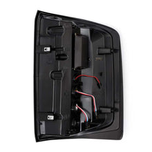 Load image into Gallery viewer, User 4